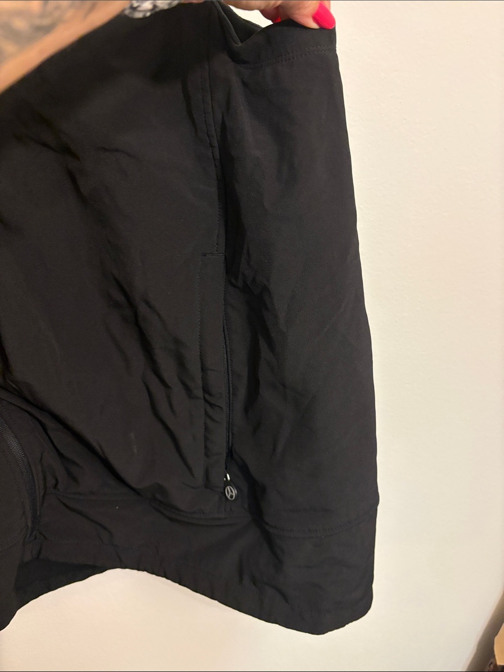 Mercedes-Benz Men's Black Zip Vest with Logo - Picture 4 of 9